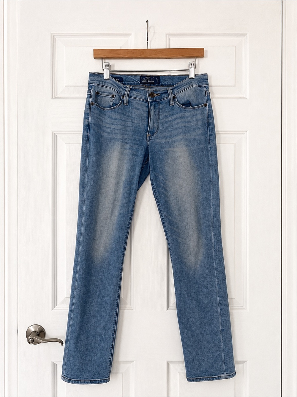 Classic Light Blue Women's Sweet Straight-Leg Jeans 4